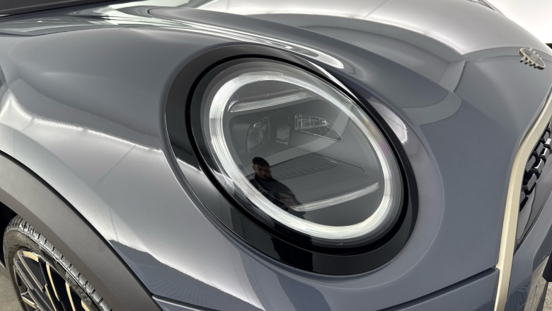 MINI Cooper 2.0 C Exclusive 2dr Auto Petrol Convertible